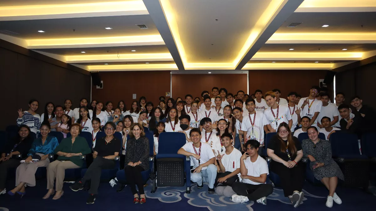 Dr. President Kirkpatrick of NanTien Institute Australia strengthening consortium bonding in the Philippines
